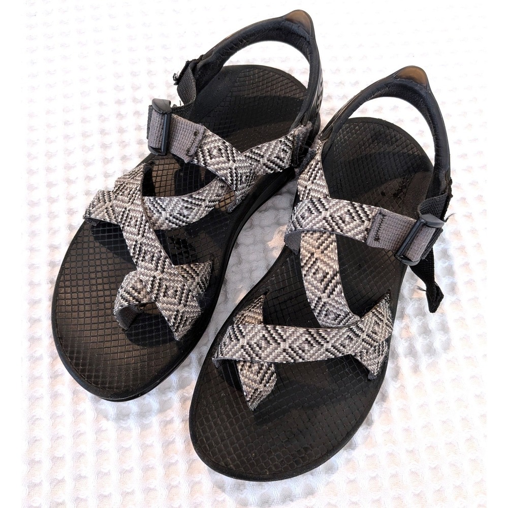 Chaco Z Cloud 2 Womens 7 Sandals Gray Black Geometric Toe Loop